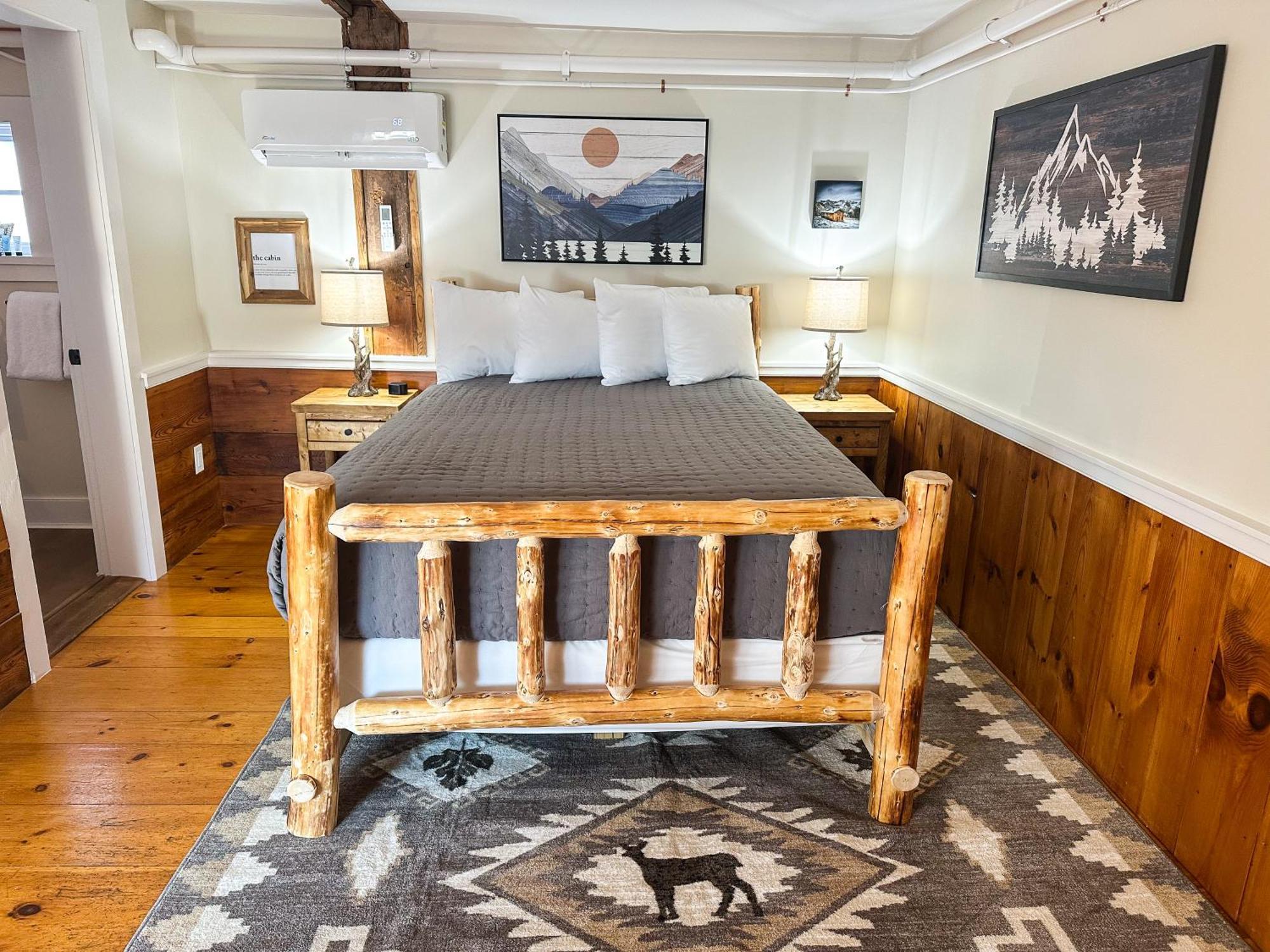 The Black Walnut Inn アマースト エクステリア 写真