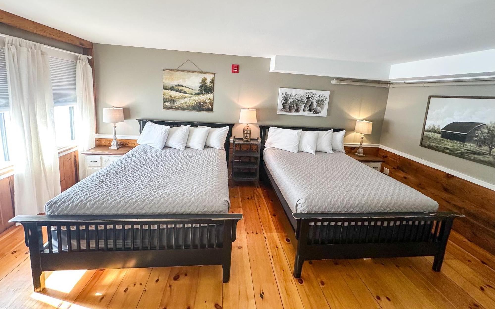 The Black Walnut Inn アマースト エクステリア 写真